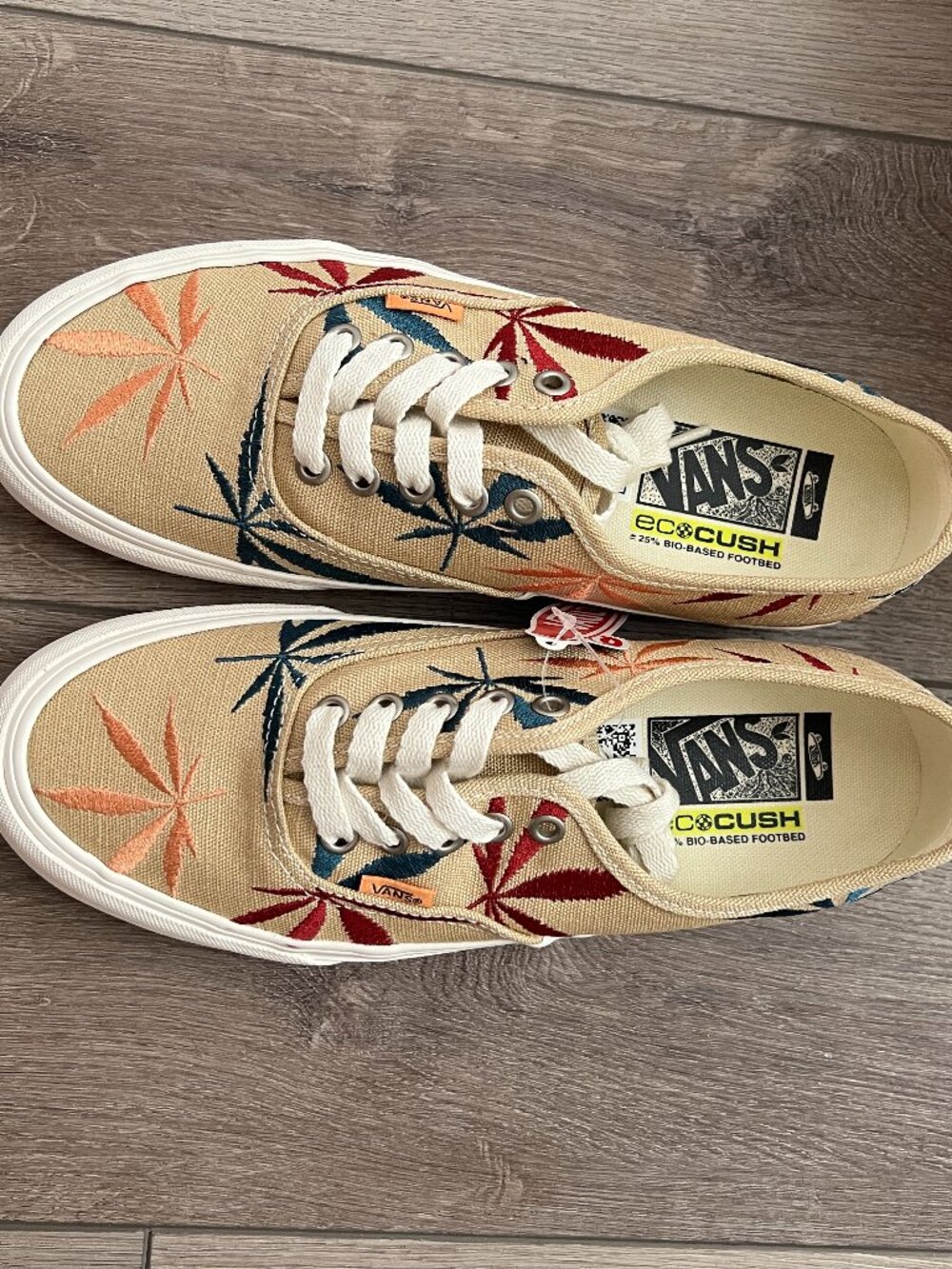 Brand NWT Vans Positive Vibrations 7.5 US Mens/9 US Women
